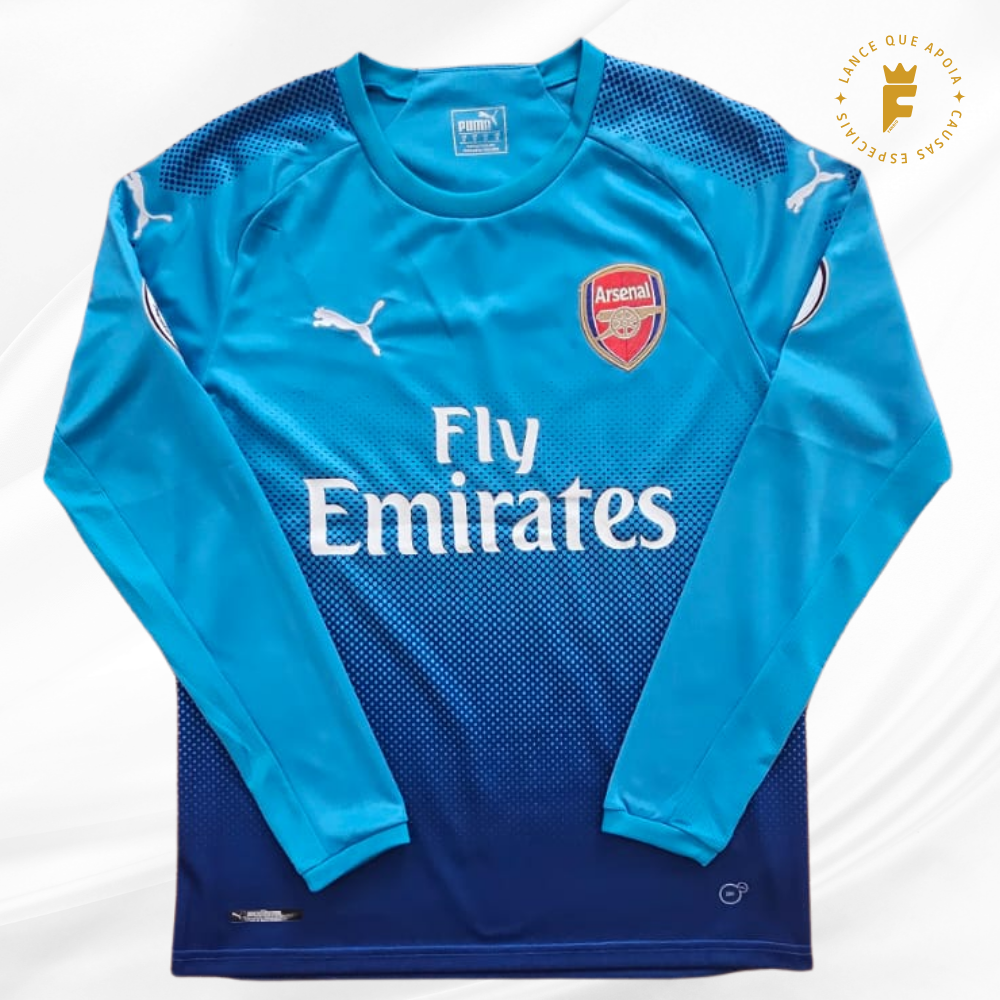 Camisa Arsenal 2017-18 vers jogador Alexis autografada