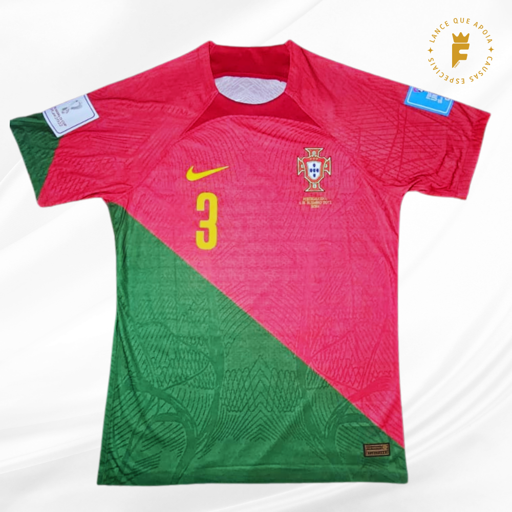 Camisa Portugal Copa do Mundo 2022, vers jogador autografada Pepe
