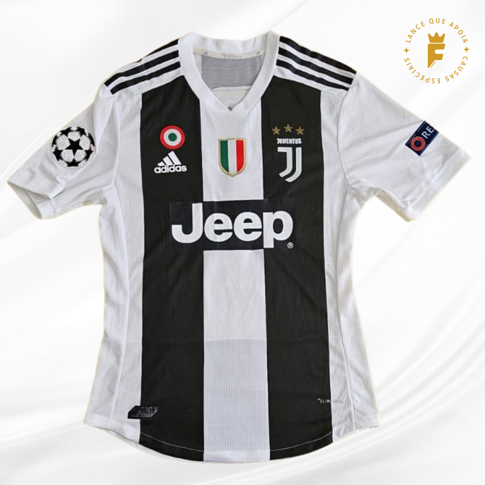 Camisa Juventus 2018-19, vers jogador, autografada Cristiano Ronaldo