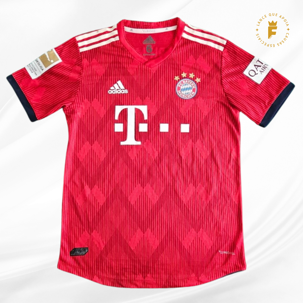 Camisa Bayern de Munique 2018-19, vers jogo, N6, autografada Thiago Alcantara